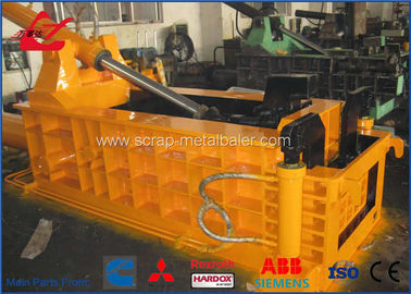 شراء 18.5kW الخردة المعدنية المكبس الصحافة لخردة الألومنيوم علب الصفيح 600 × 240MM online manufacture