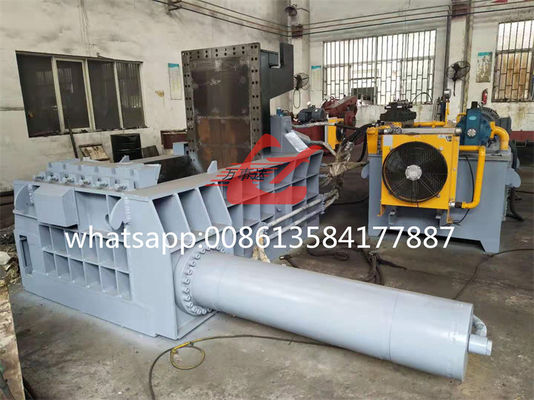 شراء مكبس تجميع خردة المعادن الهيدروليكي بوزن 200 طن مع تحكم PLC online manufacture
