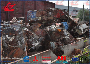 النفايات سيارة مركبة المطحنة آلة معدنية رزمة مربوطة، خردة قوية سيارة رزمة مربوطة Y83-250UA